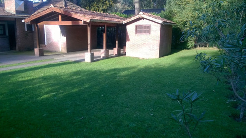 (apto Credito Hipotecario) Chalet De 4 Ambientes Excelente Precio Y Ubicación