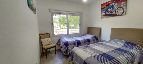 Venta Casa 5 Amb, Pileta, Galeria - Barrio Manzanares Chico Apto Crédito