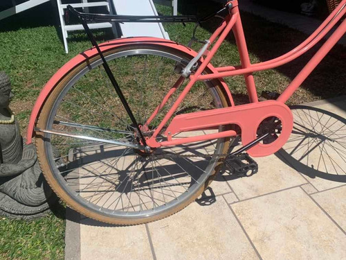 Bicicleta Vintage Rosa Con Canasto
