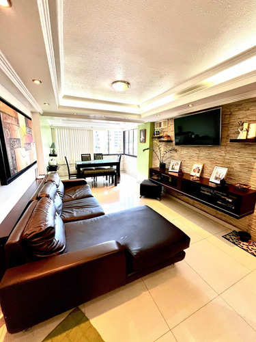 Apartamento De 2 Habitaciones Y 2 Baños En Playa Grande