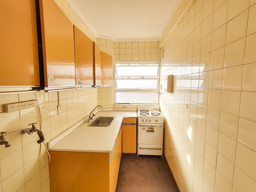 Venta De Departamento En San Nicolás