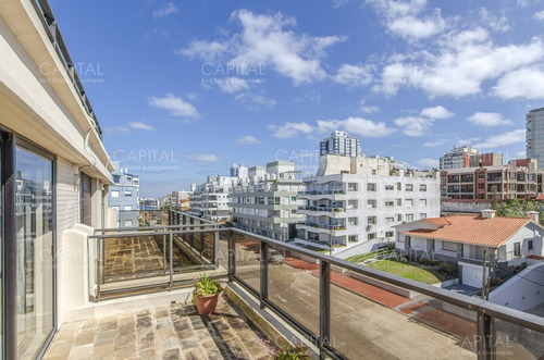 Imagen 18 de 30 de Excelente Penthouse En Venta En Primera Linea En Peninsula