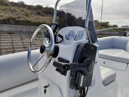 Imagen 2 de 16 de Semirrigido/bote 500 Kiel P/navegar Equipado Y Mercury 90hp
