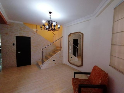 Imagen 28 de 30 de Casa En Venta En Conjunto Privado De Avenida Principal Del Este De Barquisimeto Lara 0.4.2.4.5.9.3.7.5.4.2/ Rent-a-house Centro Occidente Mls Código: 21-11349, Avenida Bracamonte