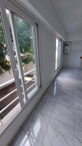 Venta De Departamento 1 Ambiente Divisible