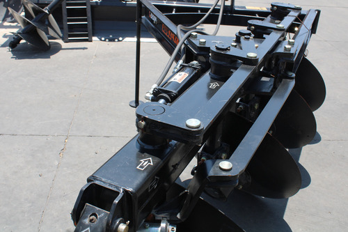 Arado Agricola P/ Tractor 4 Discos Hidraulico Marca Bison