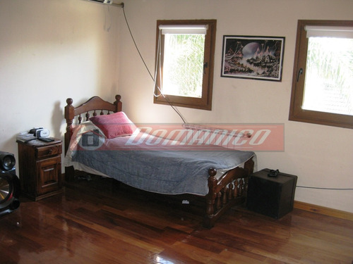 Casa En Venta En Castelar