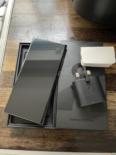 Imagen 4 de 5 de Brand New Samsung Galaxy S22 Ultra