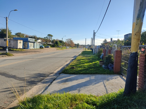 Terreno Con Edificación Antigua