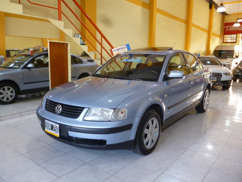 Volkswagen Passat 1.8 T Tiptronic