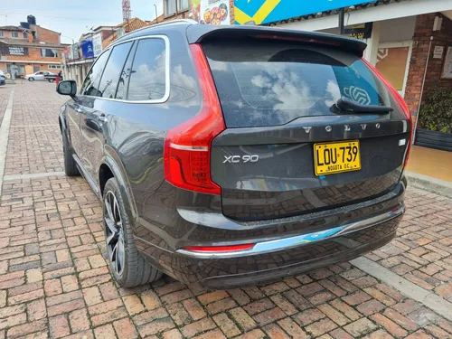 Volvo Xc90 T8 Ultimate Hibrido Enchufable 2.0cc At Aa 4x4