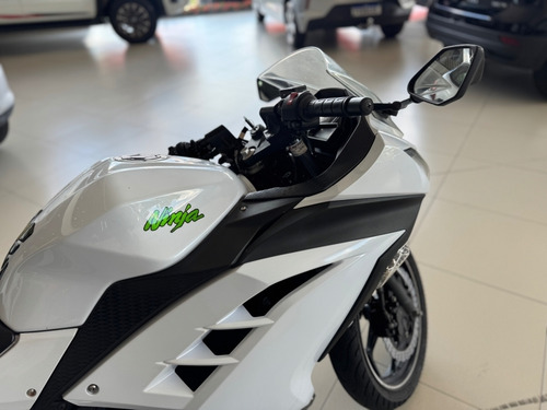 Kawasaki Ninja 300