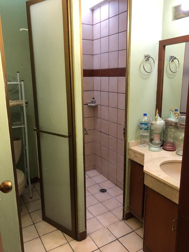 Imagen 13 de 14 de Casa En Renta Semi Moderna En Lomas Del Country