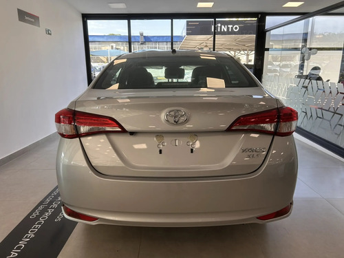 Toyota Yaris 1.5 16V FLEX SEDAN XLS MULTIDRIVE