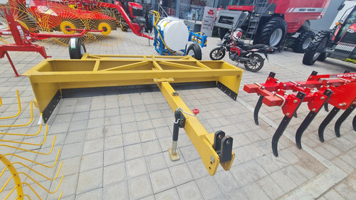 Escrepa Niveladora Agrícola De Tirón Hidráulica De 3m Imt