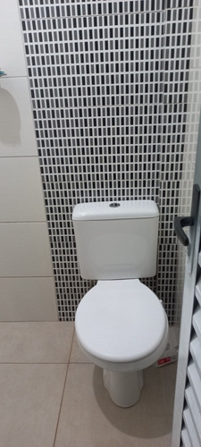 Imagem 5 de 13 de Casa 2 Qrts,um Sendo Suíte,garagem Espaçosa,