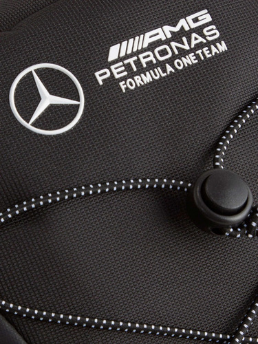 Pechera Puma Amg Petronas Formula 090399 01 Color Negro Diseño De La Tela Liso
