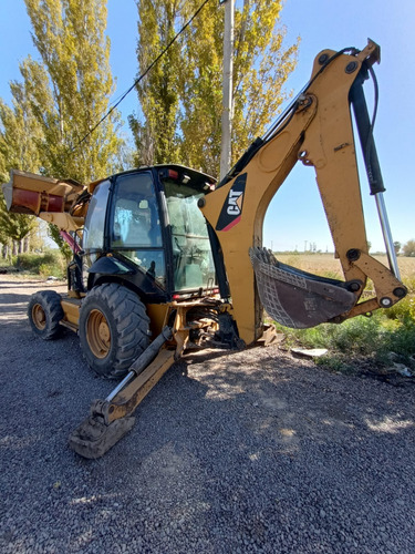 Retroexcavadora Caterpillar 416 E
