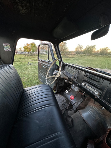 Chevrolet C10 - Pick Up