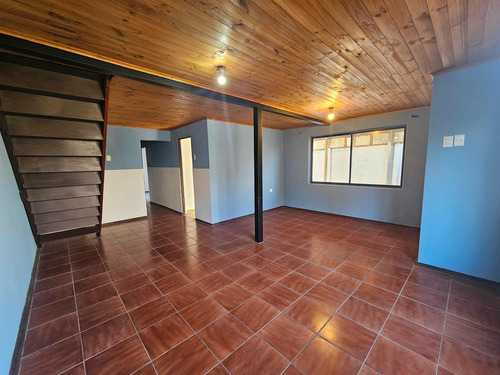 Casa De Dos Pisos Ubicada En Boldo I