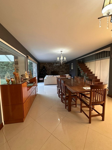 Casa En Venta 5 Dormitorios En Barrio Privado Aguadas - Funes