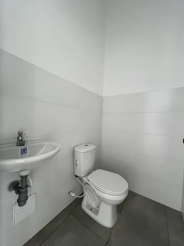 Local En Arriendo En 20 De Julio. Cod A30724
