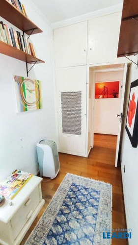 Imagem 9 de 15 de Apartamento - Aclimação - Sp - 584665