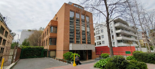 Elegante Arrendada Y Amoblada A Pasos De Vitacura Y Kennedy