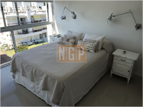 Excelente Apartamento Para Comprar Y Pasar Comodas Vacaciones-ref:9794
