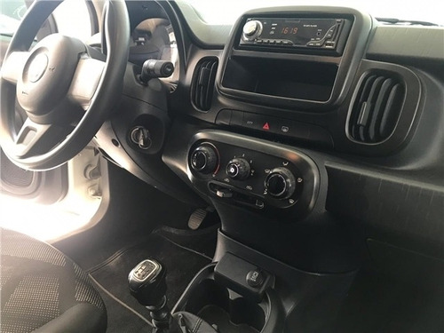 Imagem 8 de 11 de Fiat Mobi 1.0 Evo Flex Like. Manual