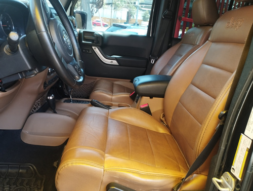 Jeep Wrangler 3.8 Unlimited Sport 4x4 At
