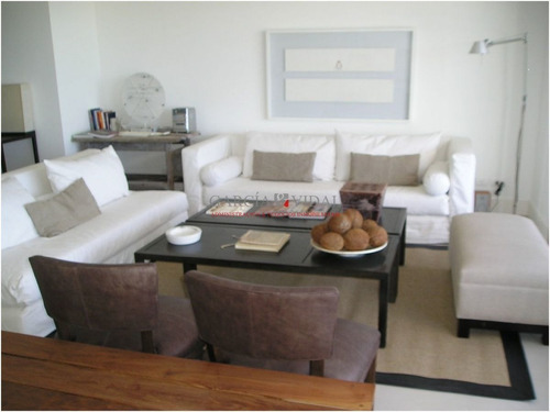 Imagen 1 de 18 de Venta De Apartamento 2 Dormitorios En Playa Brava, Punta Del Este