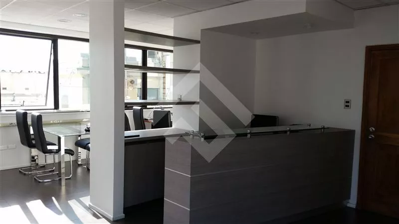 Departamento En Venta De 2 Dorm. En Valparaíso