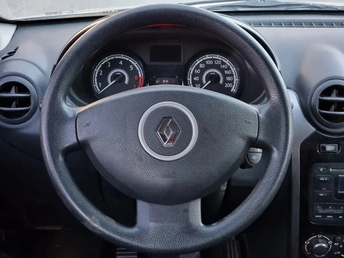 Imagen 11 de 16 de Renault Sandero 1.6 Authentique Pack I 90cv
