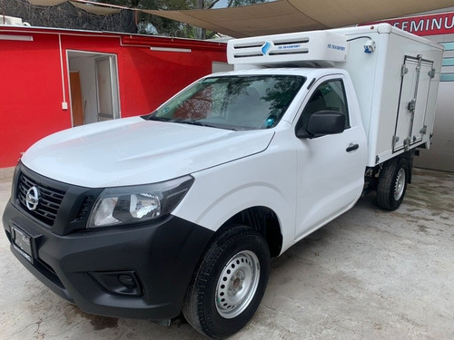 Imagen 1 de 15 de Nissan Np300 2019 2.5 Estacas, Chasis, Refrigerada