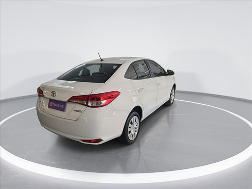 Toyota Yaris 1.5 16V FLEX SEDAN XL LIVE MULTIDRIVE