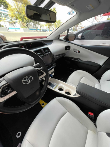 Imagen 6 de 15 de Toyota Prius 2017 1.8 Premium Cvt