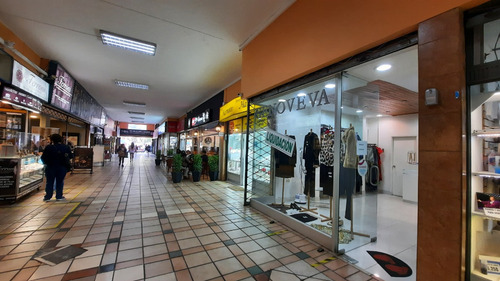 Local Comercial Frente A Cine Arte Viña Del Mar