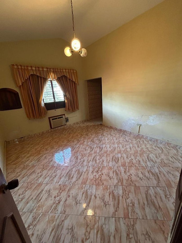 Josseyris Jimenez Vende Casa En La Viña