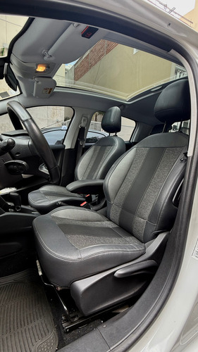 Peugeot 208 1.6 Feline Tiptronic