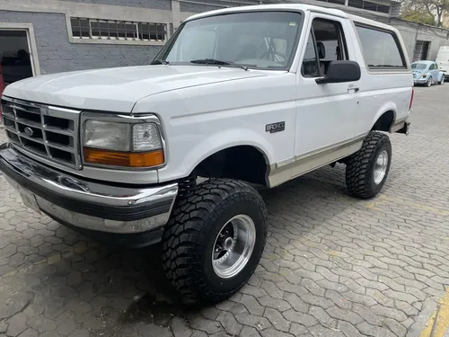Ford Bronco Xlt