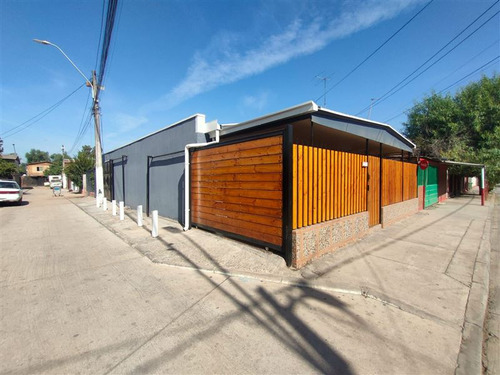 Casa En Venta De 2 Dorm. En Renca