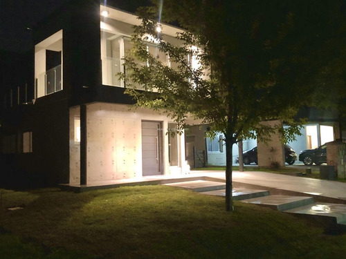 Imagen 4 de 6 de Casa - Altos De Hudson Ii