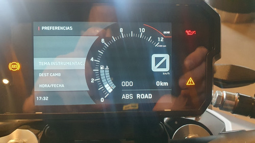 Imagen 3 de 22 de Duke 390 0km 2023 Stock Solo Dni Financia A Tna 0% Ktm