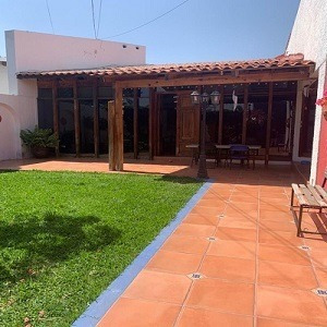 Imagen 1 de 13 de Venta Casa A Media Cuadra De Himalaya