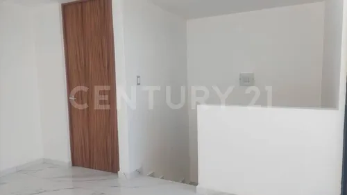 Venta De Casa, Recámara En Pb+2 Recámaras De Excelente Tamaño, Av 11 Sur, Puebla