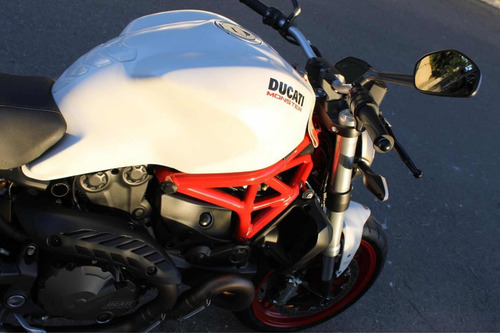 Ducati Monster 821