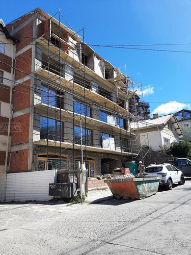 Imagen 2 de 11 de Departamento En Venta Ubicado En Centro De Bariloche, Bariloche