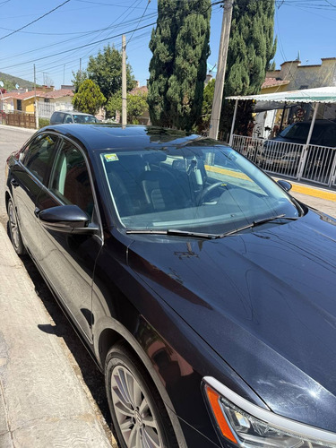 Volkswagen Passat 2.5 Tiptronic Highline At
