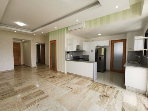 Apartamento En Alquiler Con Línea Blanca, Piantini 